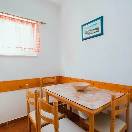 Sara Apartament
