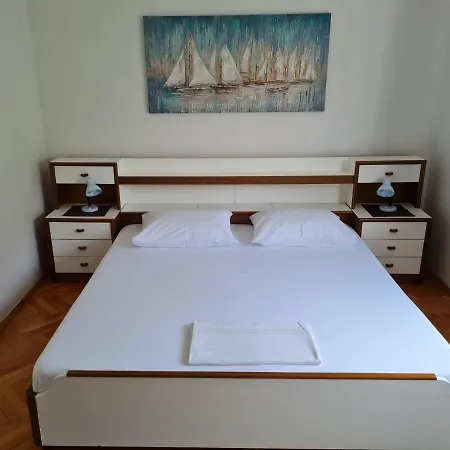 Sara Apartman
