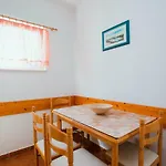 Sara Apartman