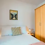 Sara Apartman Trogir