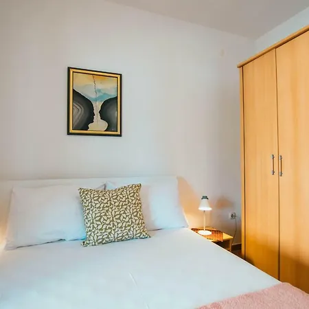 Sara Apartmán Trogir